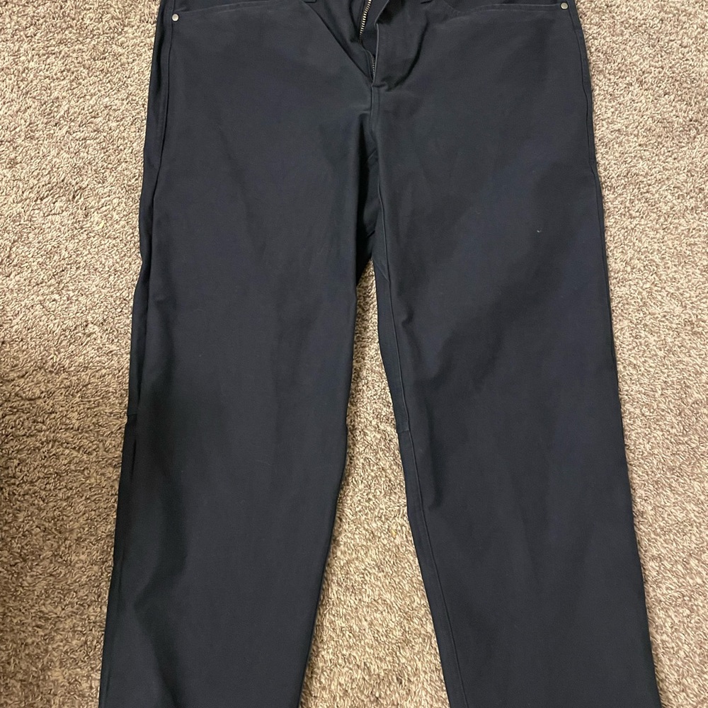 Lululemon ABC Crop relaxed size 32